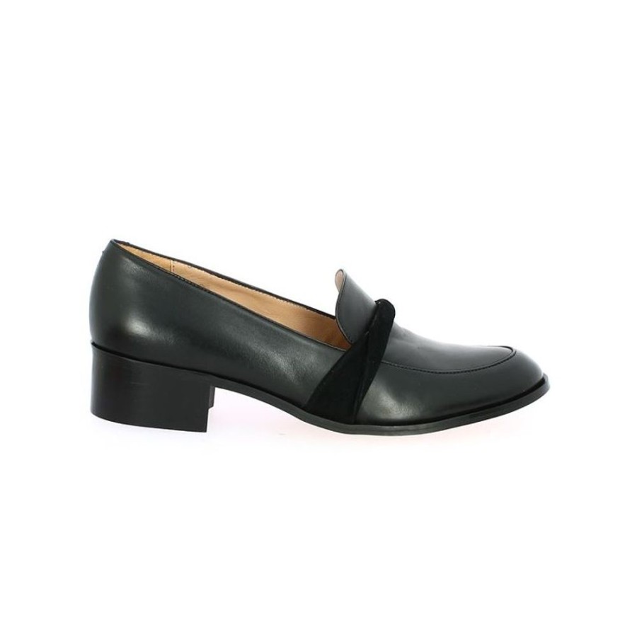 Derbys Et Mocassins Shoesissime | Mocassin Cuir Noir Drape Femme Agnes